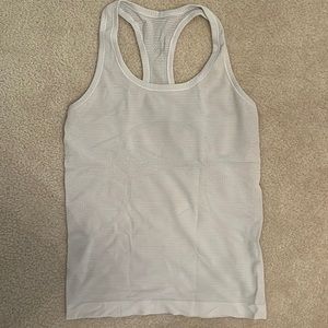 Lululemon swiftly tech racer back tank top